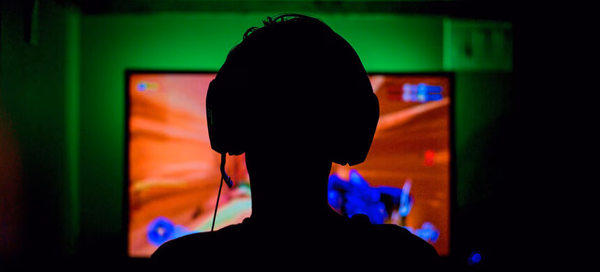 NFT risks blockchain gaming